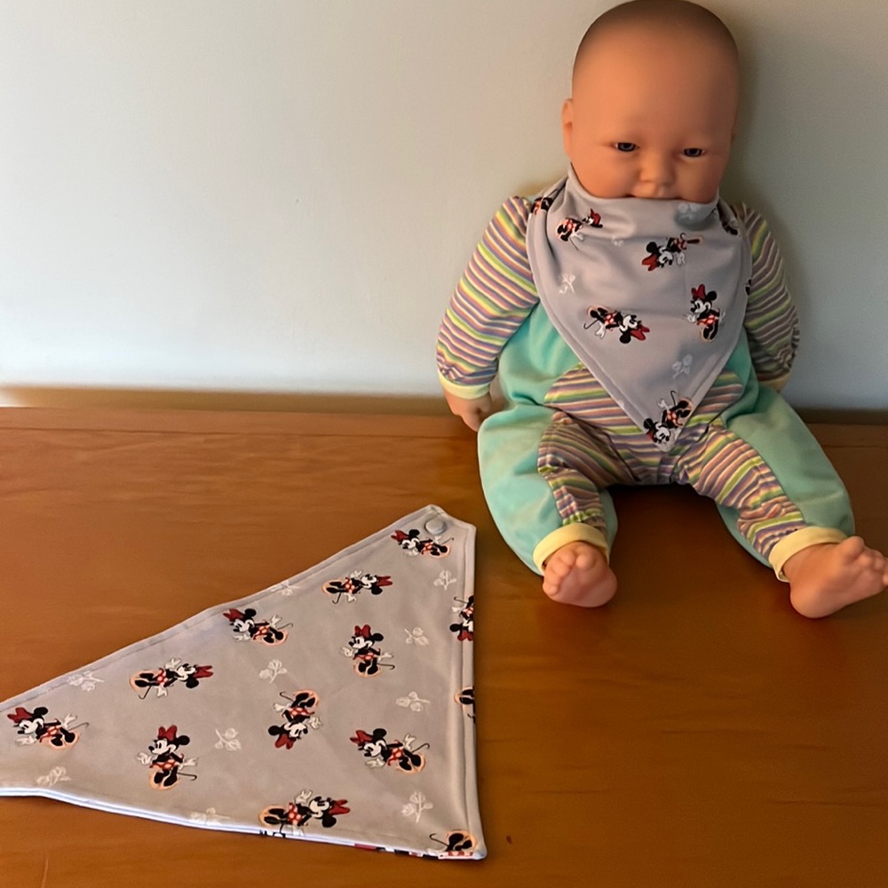 Gray Minnie baby bandana bib
